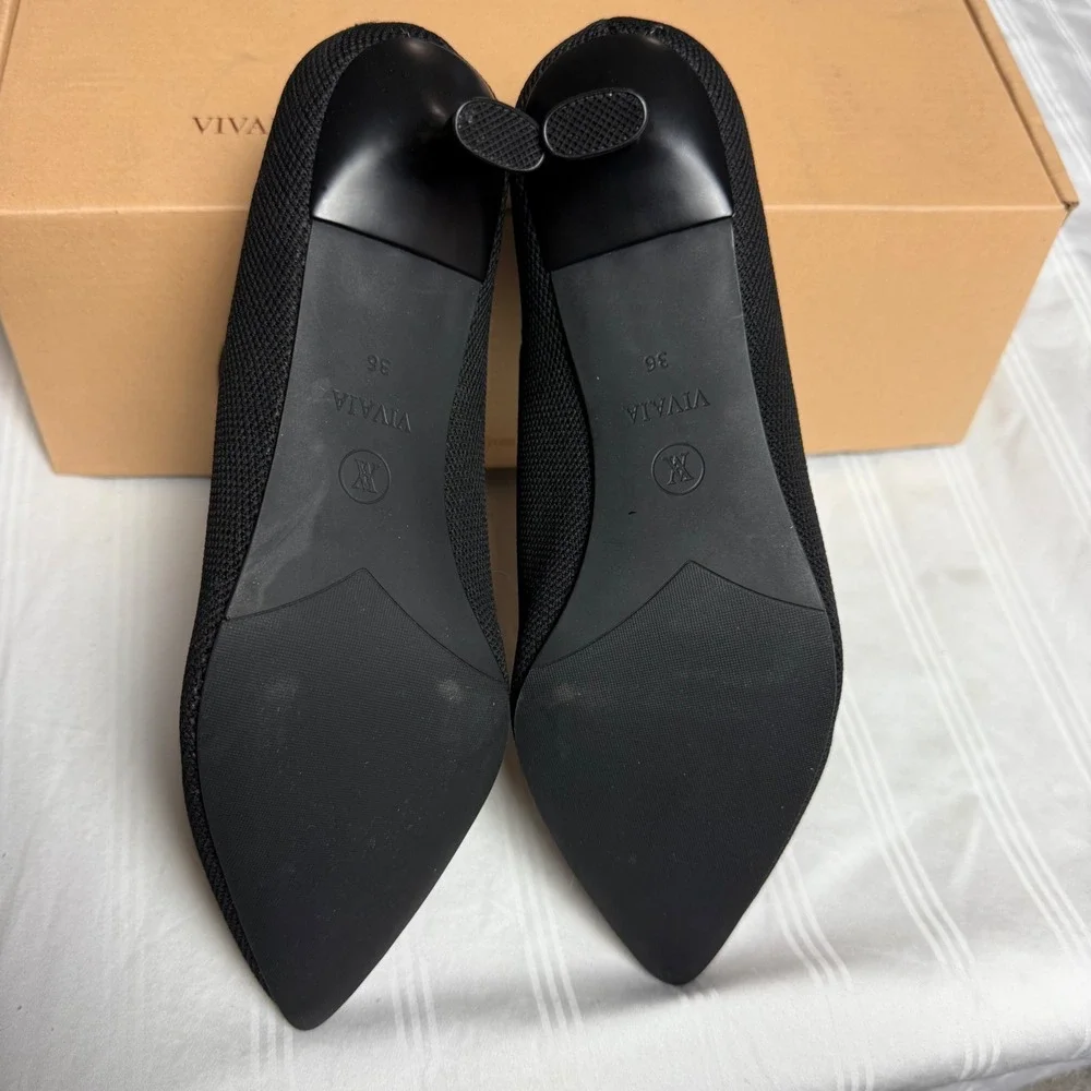 Vivaia Kitten Heel Ankle Boots Knit Pointed Toe Black Booties Size 6 EUR‎ 36